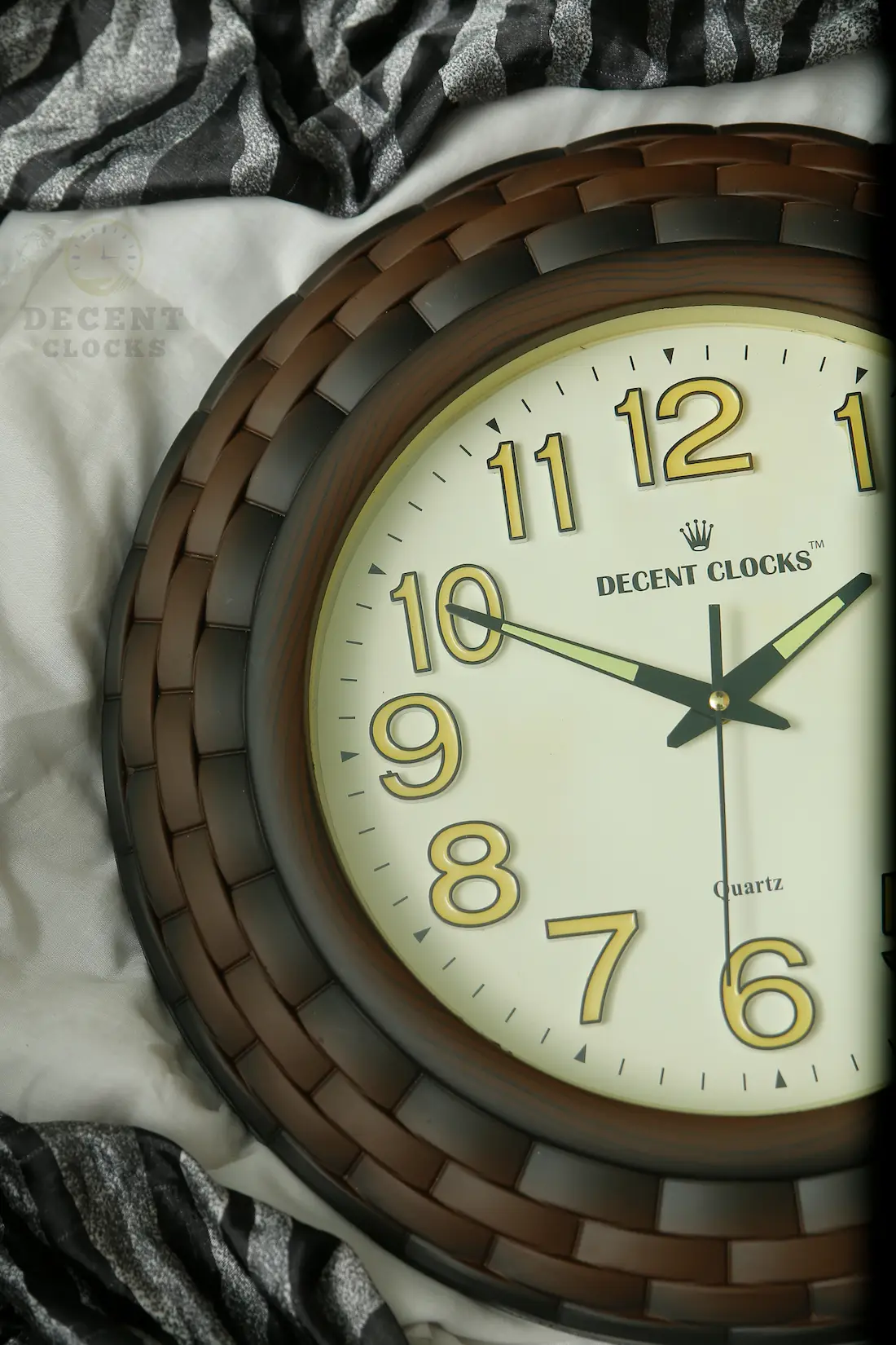 Cream & Brown Glowing Clock 🕰️ - Image 2