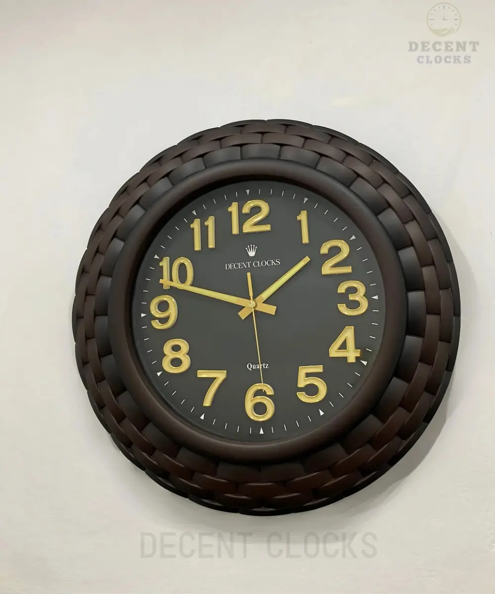 oversized black wall clock 🕒