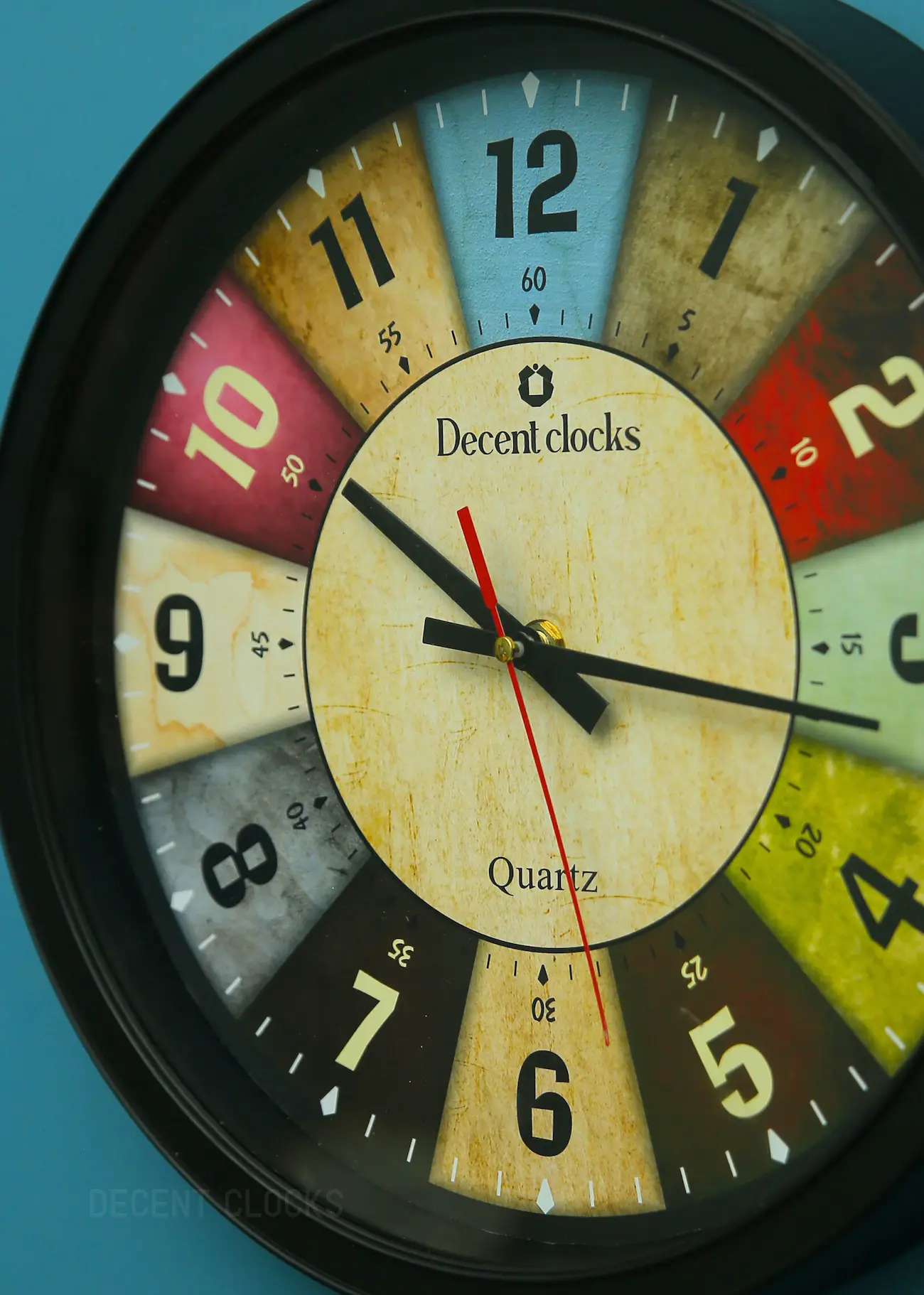 Modern Classic Timepiece - Image 5